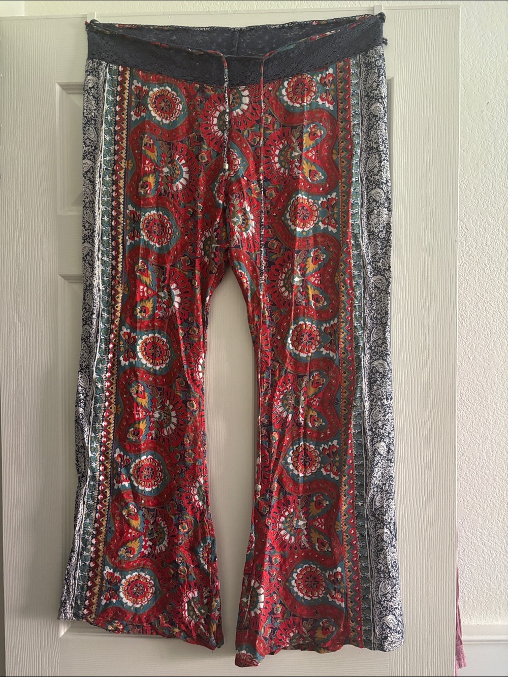 Angie Red Paisley Wide-Leg Pull-On Pants